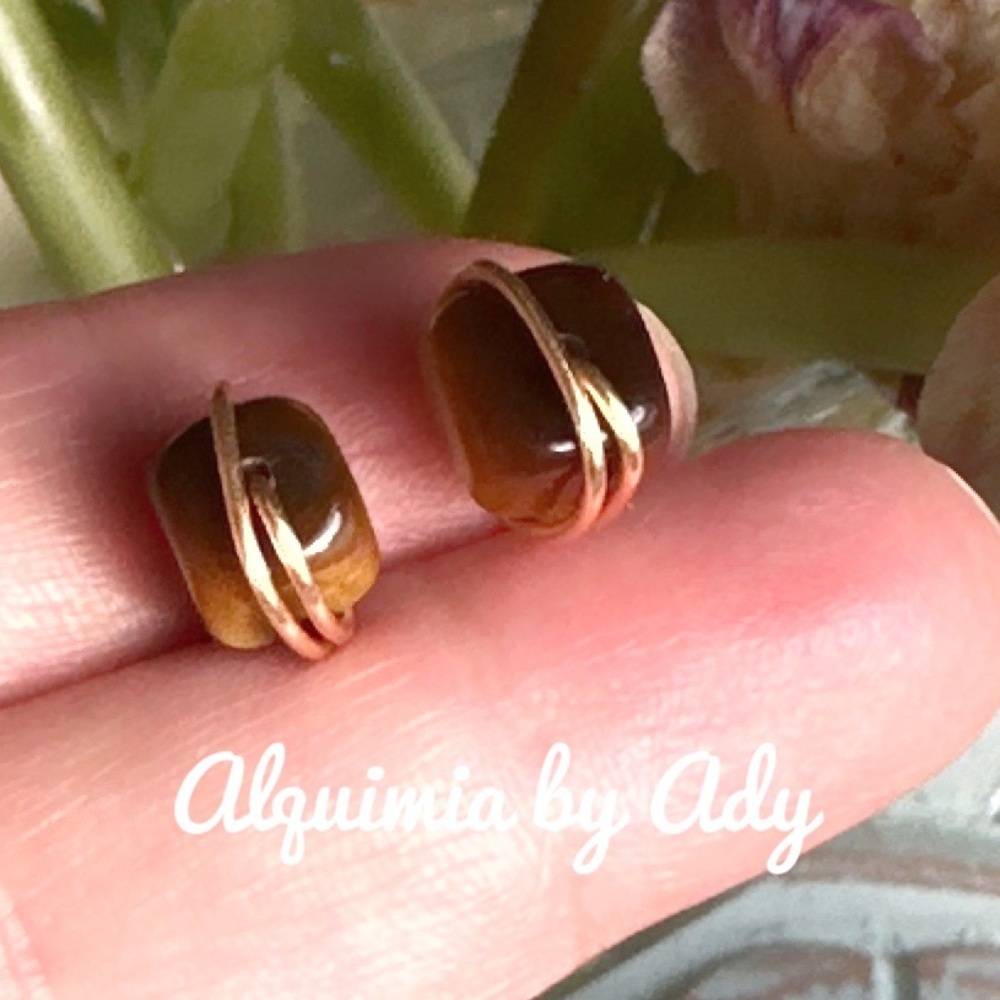 Alquimia Golden Brown Tiger eye cube Earrings